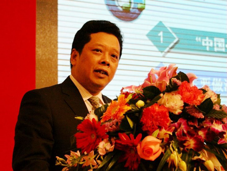 曹毅:以網(wǎng)絡(luò)發(fā)言人為突破口 推進(jìn)政府網(wǎng)站建設(shè)