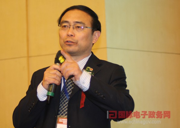 金中一：政務(wù)微博推動(dòng)創(chuàng)新2.0