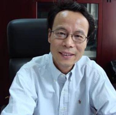 張成福