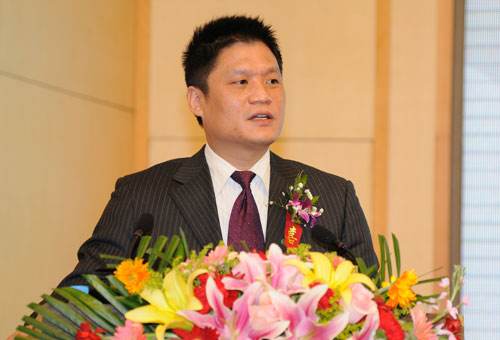 國脈集團(tuán)楊冰之董事長