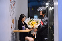 充分發(fā)揮配送領(lǐng)域壁壘優(yōu)勢,順豐同城為“她”悉心呵護儀式感