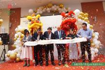 美甲賽道火熱，全國(guó)首家穿戴甲體驗(yàn)中心強(qiáng)勢(shì)出圈