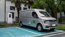 新能源物流車上汽大通MAXUS新途EV80 PRO比依維柯EV45亮點(diǎn)更多！